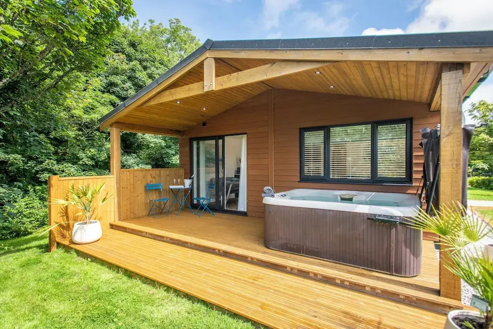 Maple Lodge