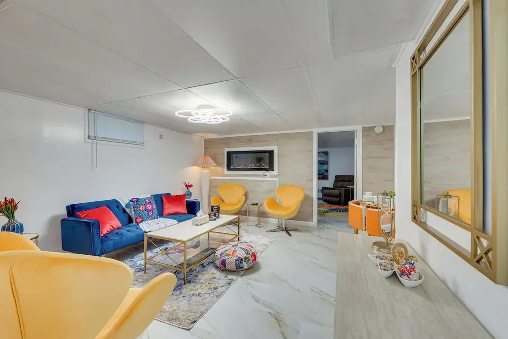 1 Mi to Downtown: Salem Vacation Rental!