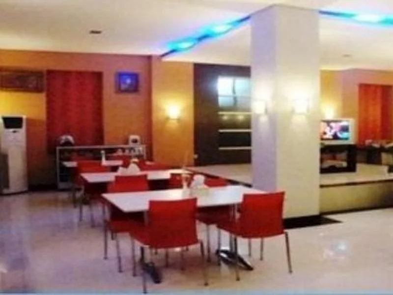 Hotel Femina