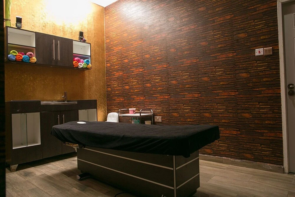 Echelon Heights Hotel