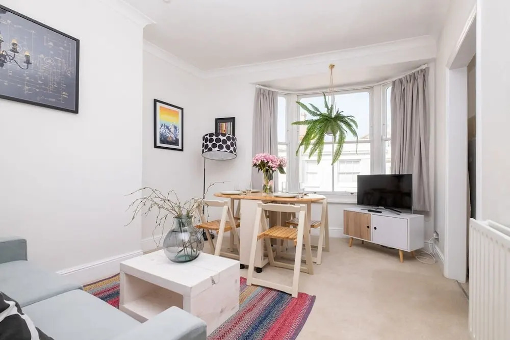 Host Stay Guildford Apartment
