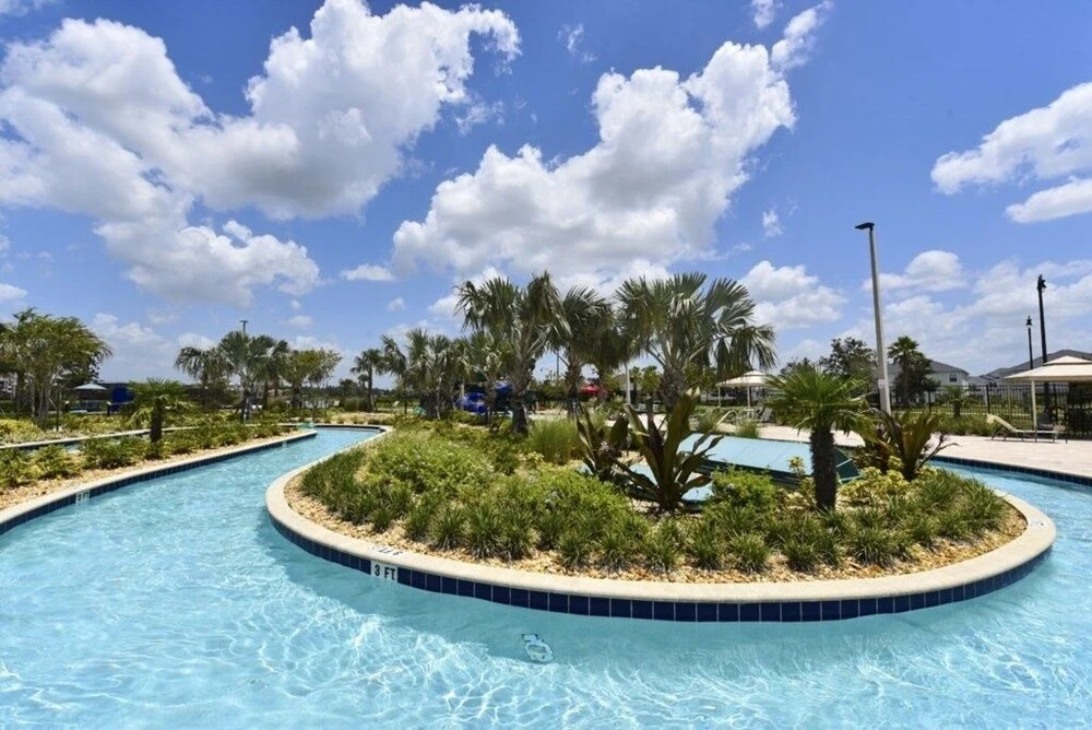 Beautiful 6 Bedroom Pool Home in Storey Lake 6 Villa by Redawning