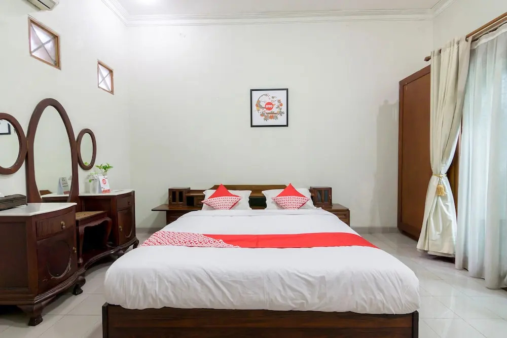 OYO 1059 Roemah Oma Guest House