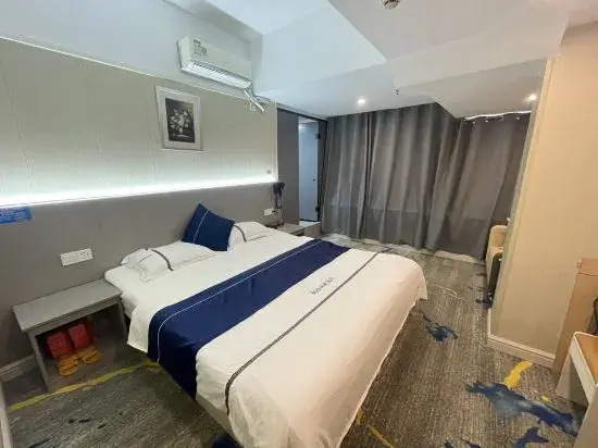 Guangzhou Fenglin Express Hotel (Pazhou Exhibition Center Lujiang Subway Station Branch)