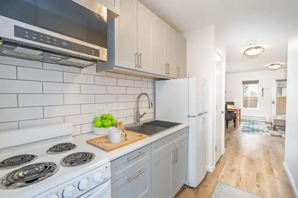 Cloud Nine! Near Chair 7, Top Floor On River + Hot Tub 1 Bedroom Condo by RedAwning