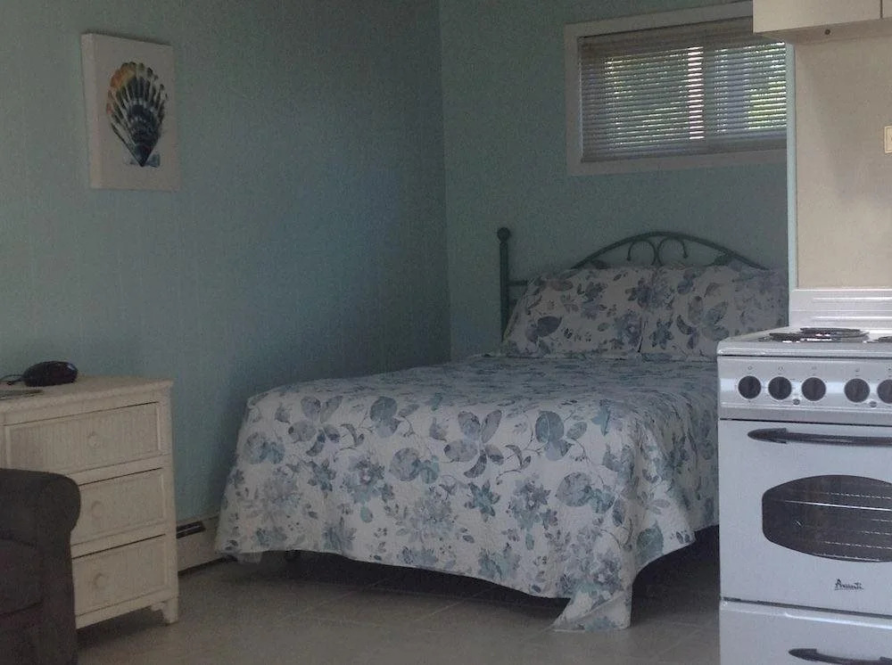 Jamesport Bay Suites