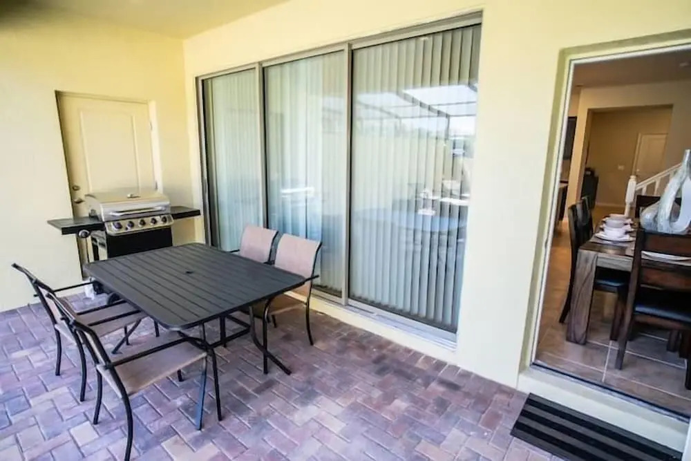 4606 TD - 5BR Townhome Marvel: Private Pool