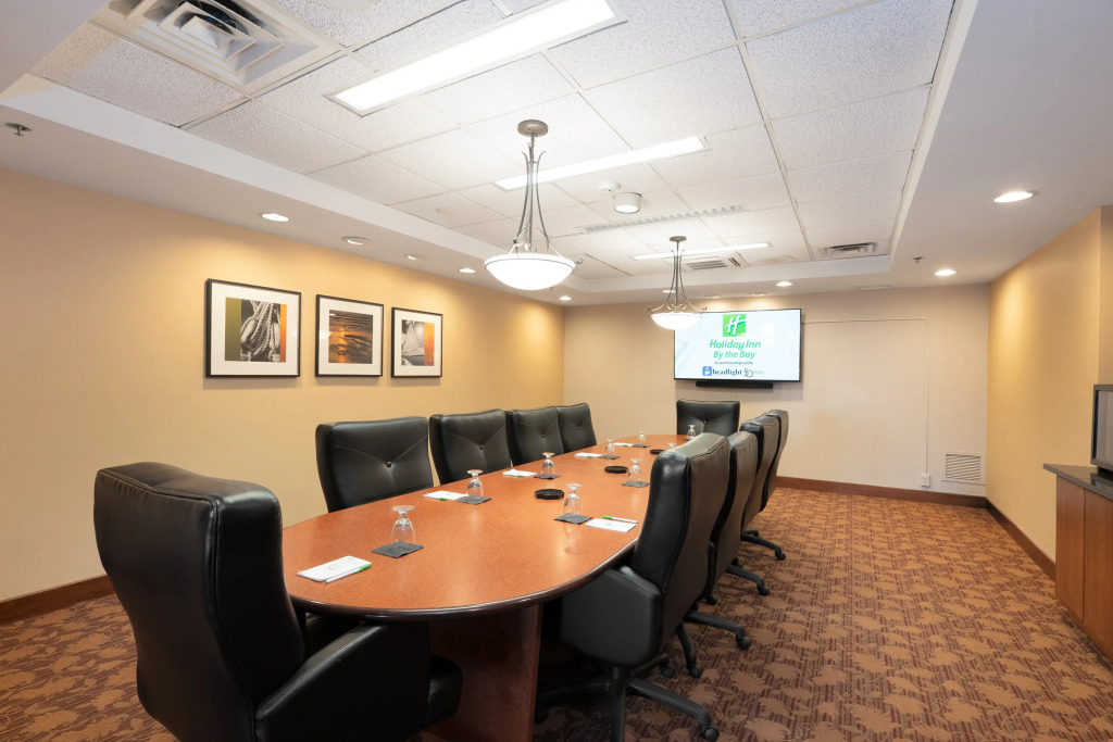 Holiday Inn Portland-By the Bay by IHG