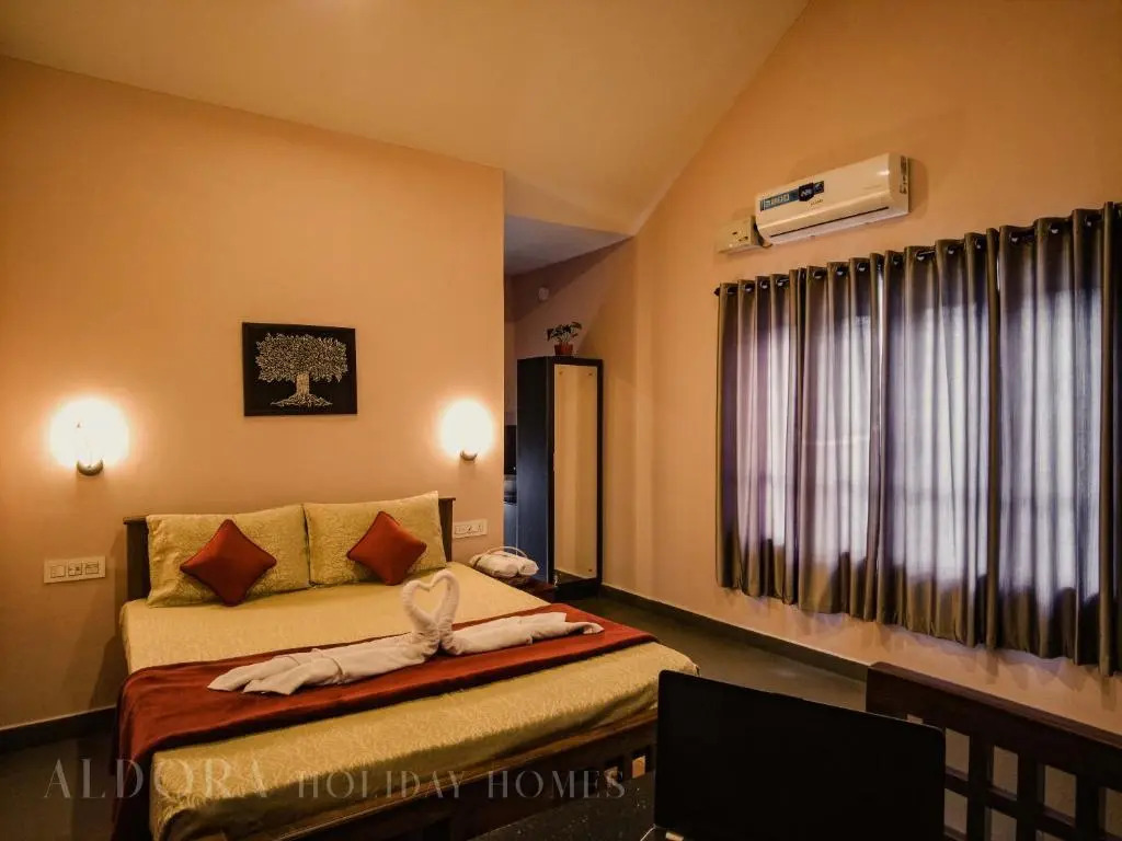 Aldora Holiday Homes