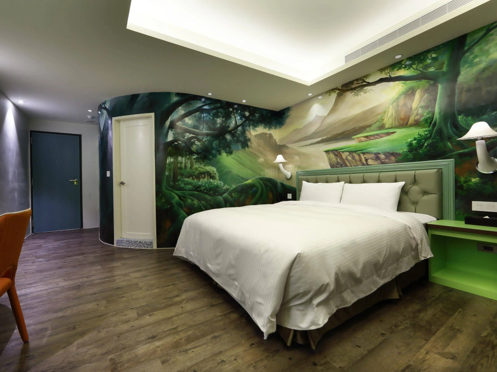 Shichi Hotel