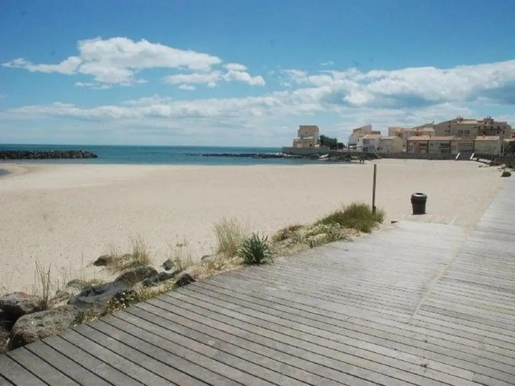 Appartement Cap d'Agde, 1 pièce, 4 personnes - FR-1-607-79