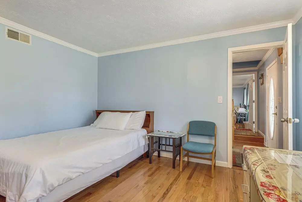 Suburban Sanctuary: Peachtree Corners Getaway