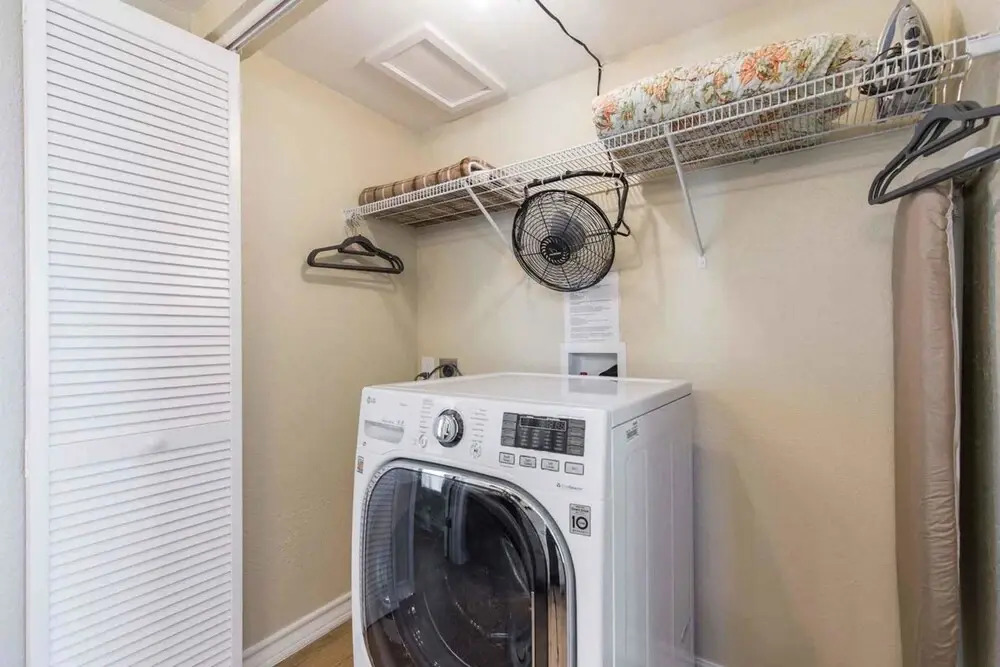 Saida IV Condominium 501