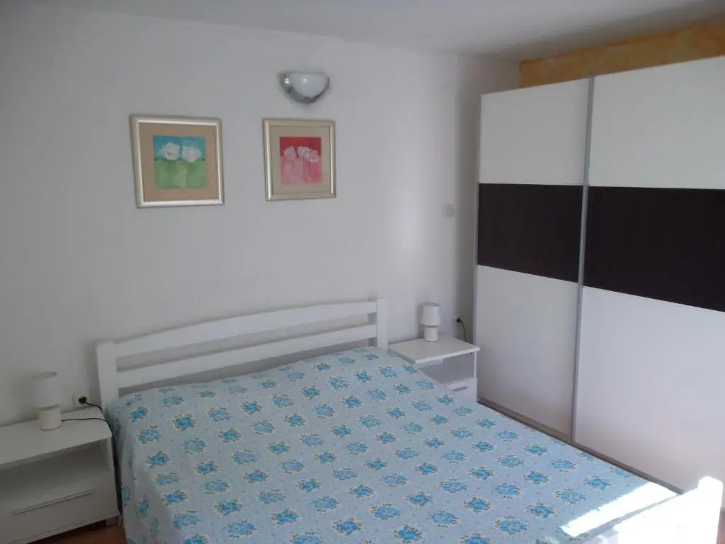 Apartment Damir