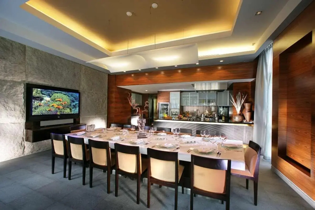Orchard Scotts Residences by Far East Hospitality