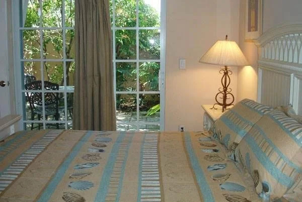 Alamanda Villas on Holmes Beach