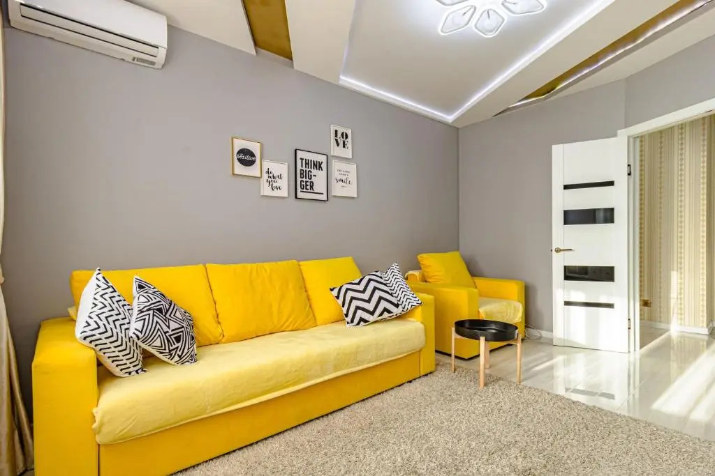 "7 Ja-41" Apartment