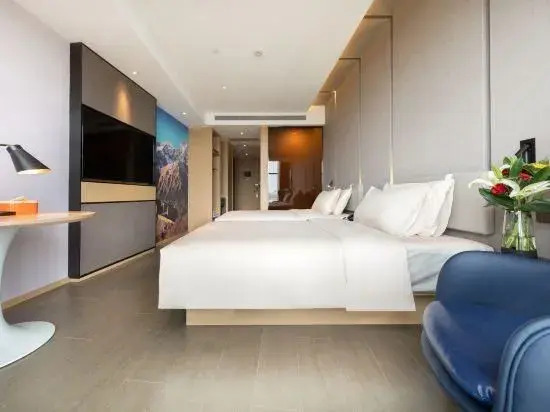 Urba Hotel (Kashgar Ancient City Donghu Park)