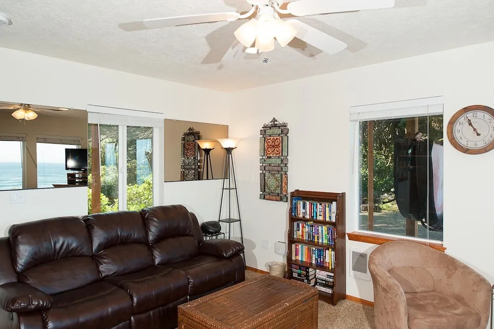 The Lookout 2 Bedroom Home