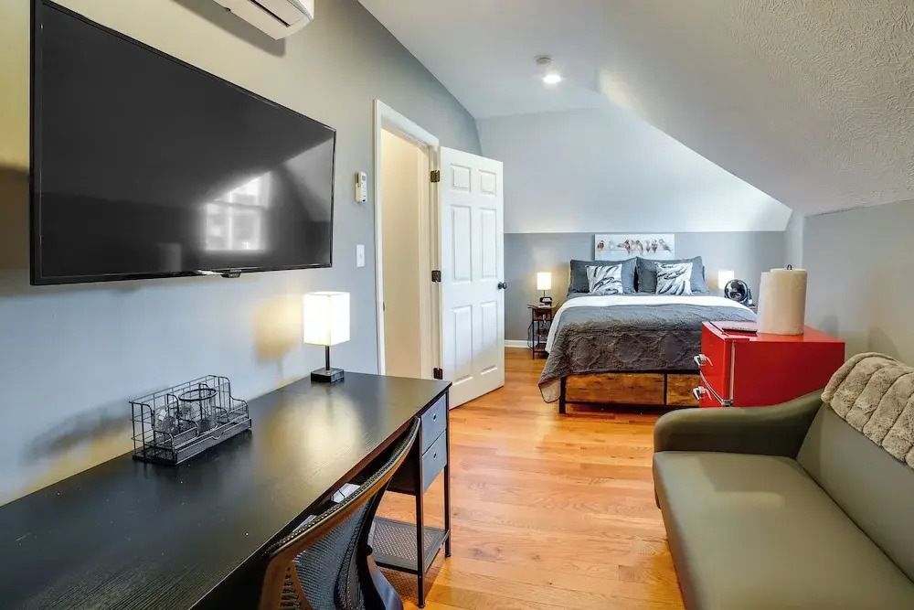 Family-friendly Shadyside Gem Near Dtwn Pittsburgh