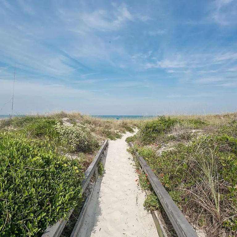 Oceanfront Hibiscus A103 Bliss Free Tix