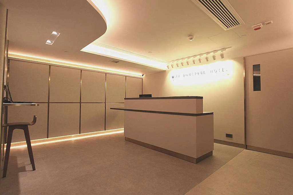 KIFI Boutique Hotel
