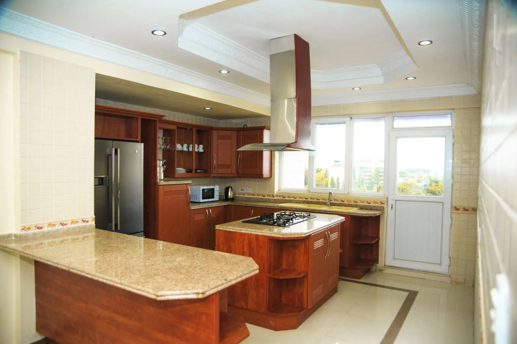 Luxury Apartment with Ocean View in Oyster Bay