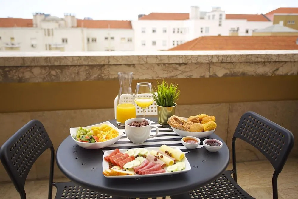 Home Sweet Lisbon