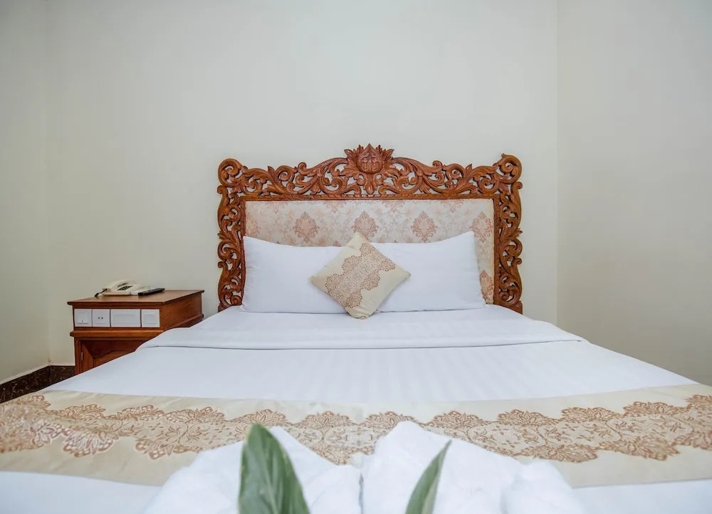 VY CHHE Hotel