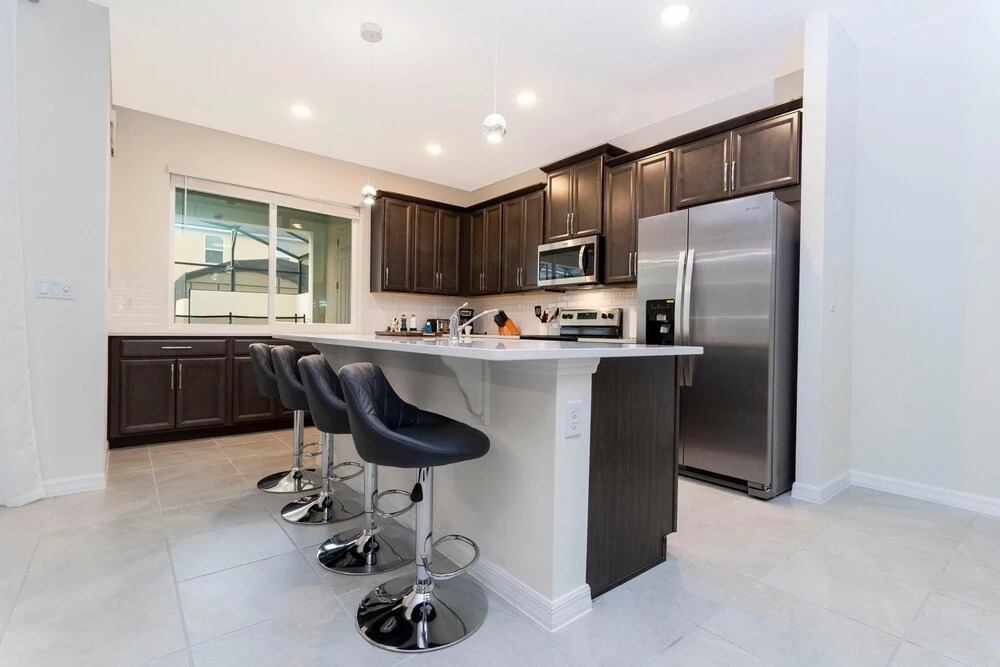 2170 FM - Disney Delight 4BR Townhome Luxury Pool
