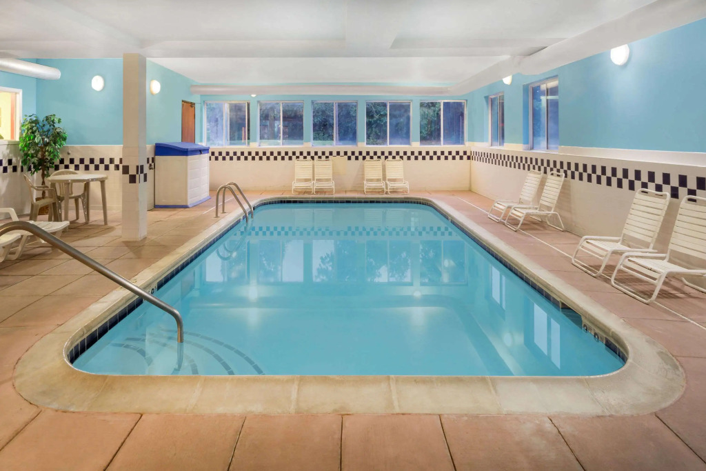 Baymont Inn & Suites by Wyndham Huber Heights Dayton Northeast