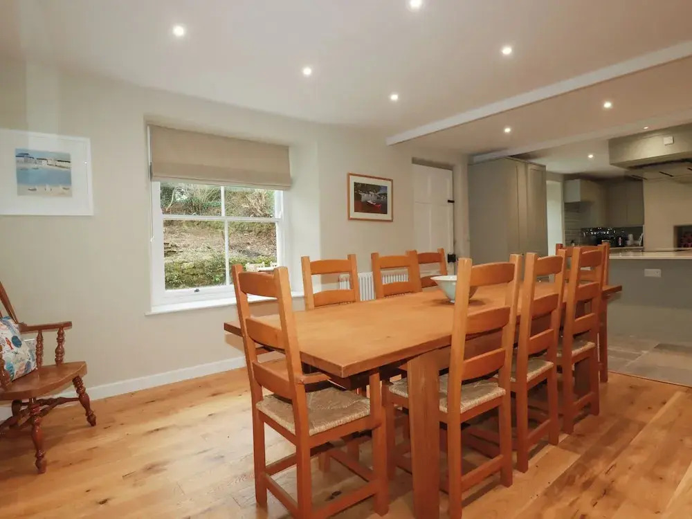 Tretoil Farm House