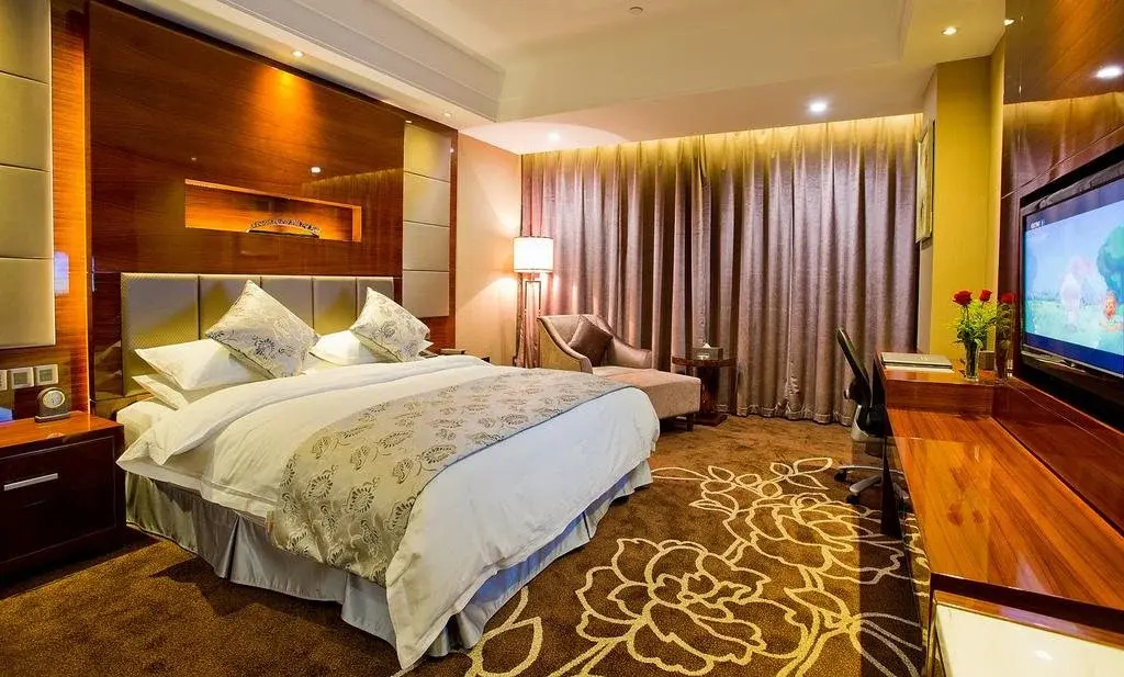 Yichang Jinshi Hotel