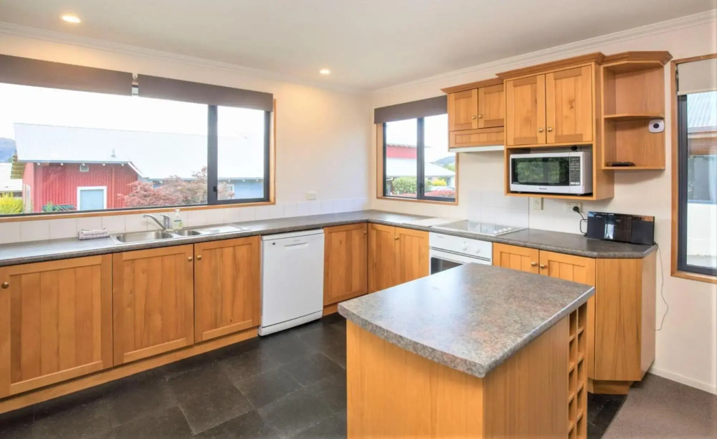 Mountain Views from Meadowstone