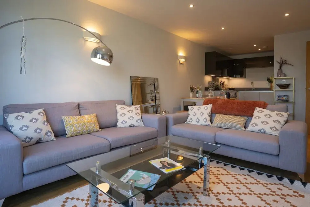 Surrey Hills Escape: Riverside Walks & Quick Links