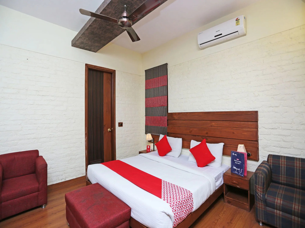 FabHotel The Townhouse