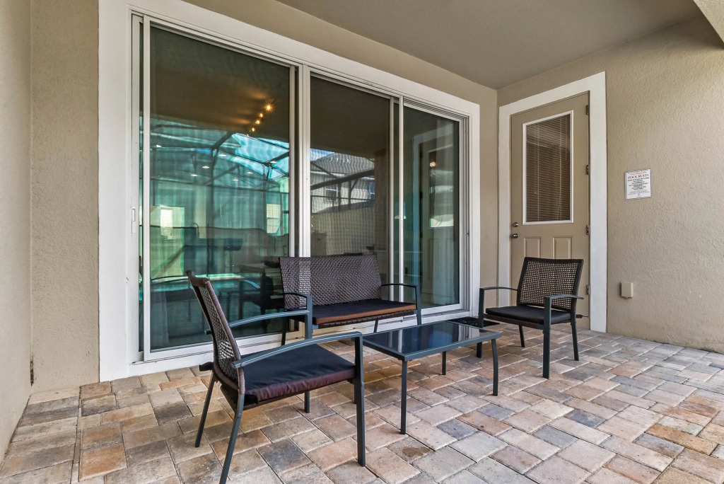 3 Bedrooms 35 Bathrooms Solara 1564 Cp