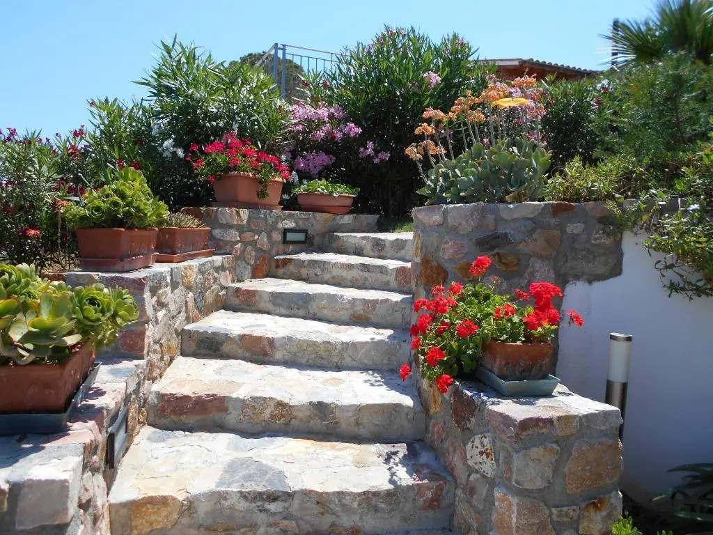 Apartment in Villa 2 to 4 Persons With Large Garden "stella"