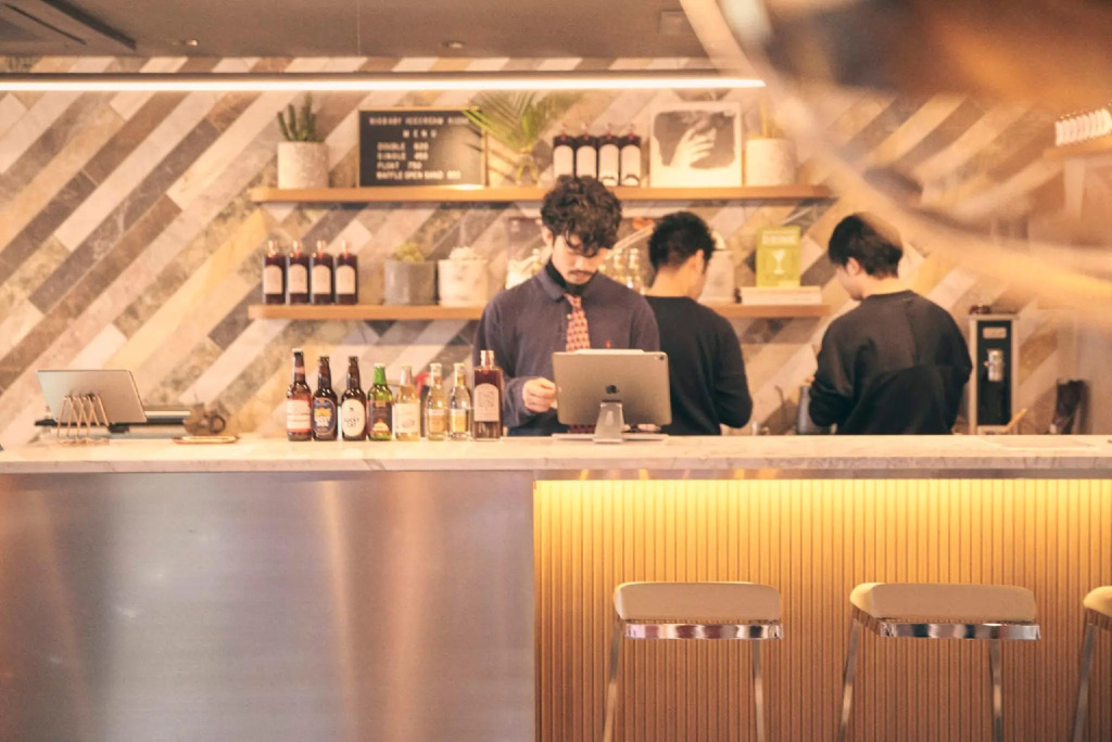 Hotel She, Kyoto