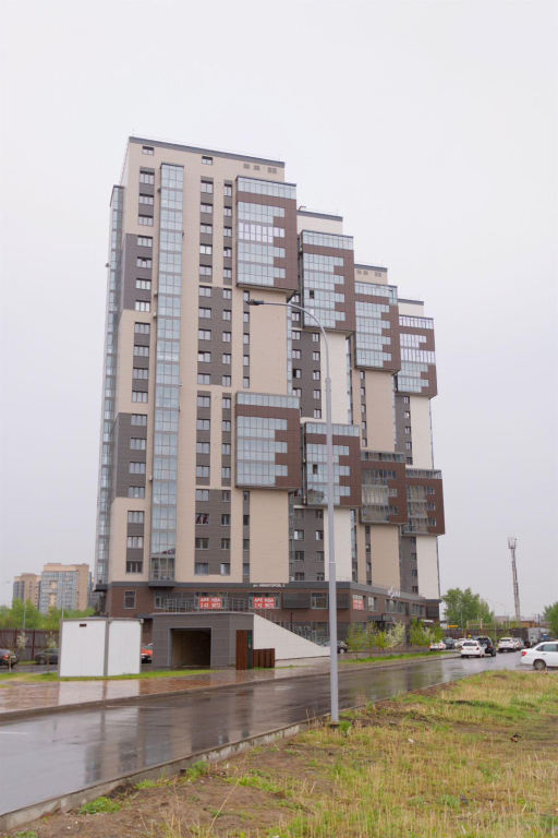 Саквояж на улице Авиаторов 3