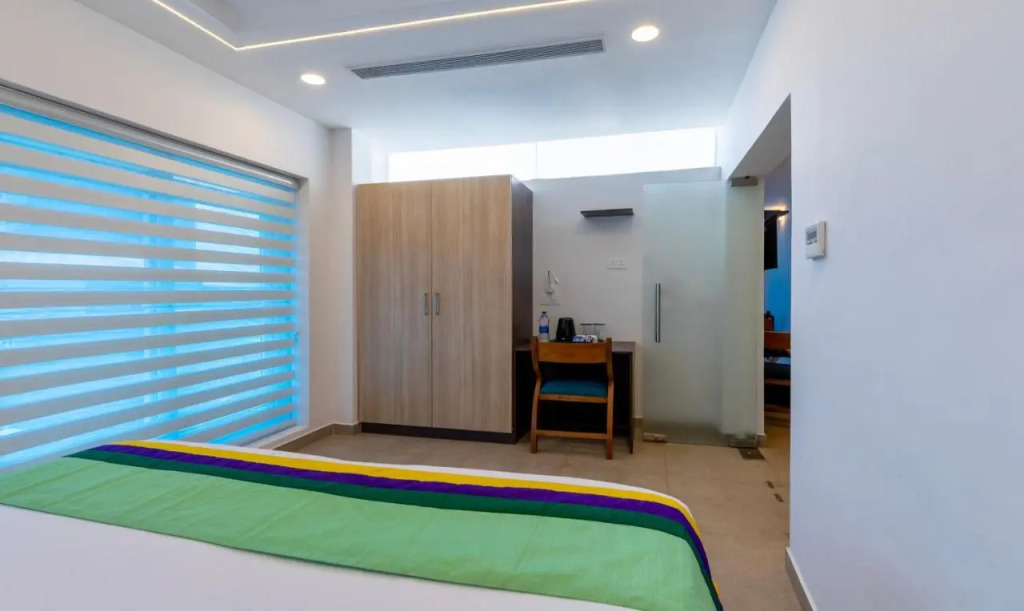 Thejas Houseboat Premium Three