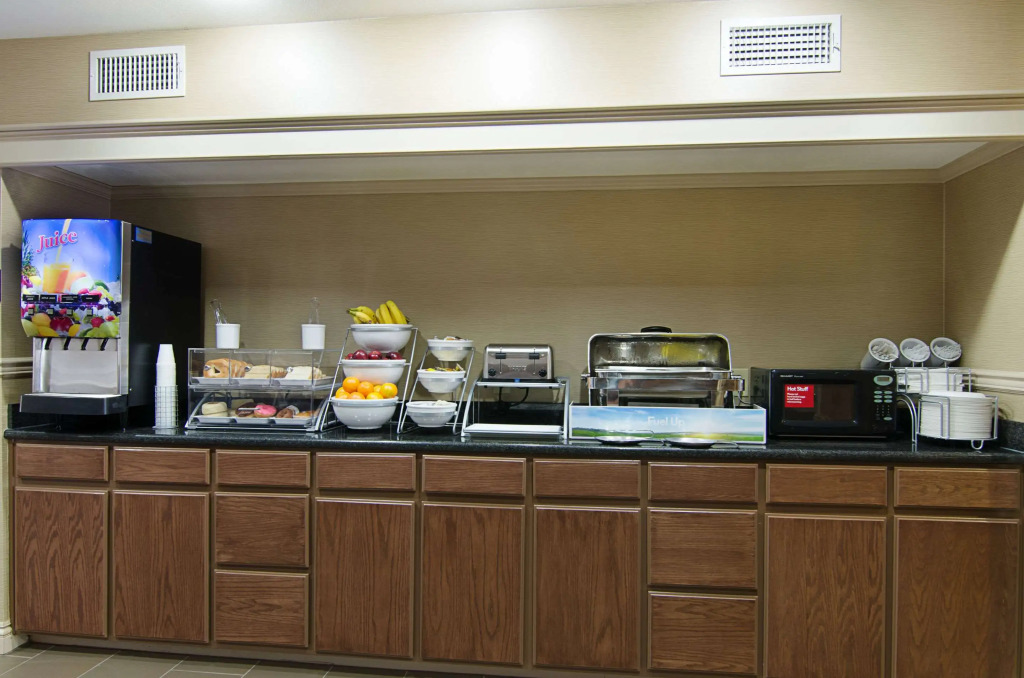 Quality Suites Springdale West I-49