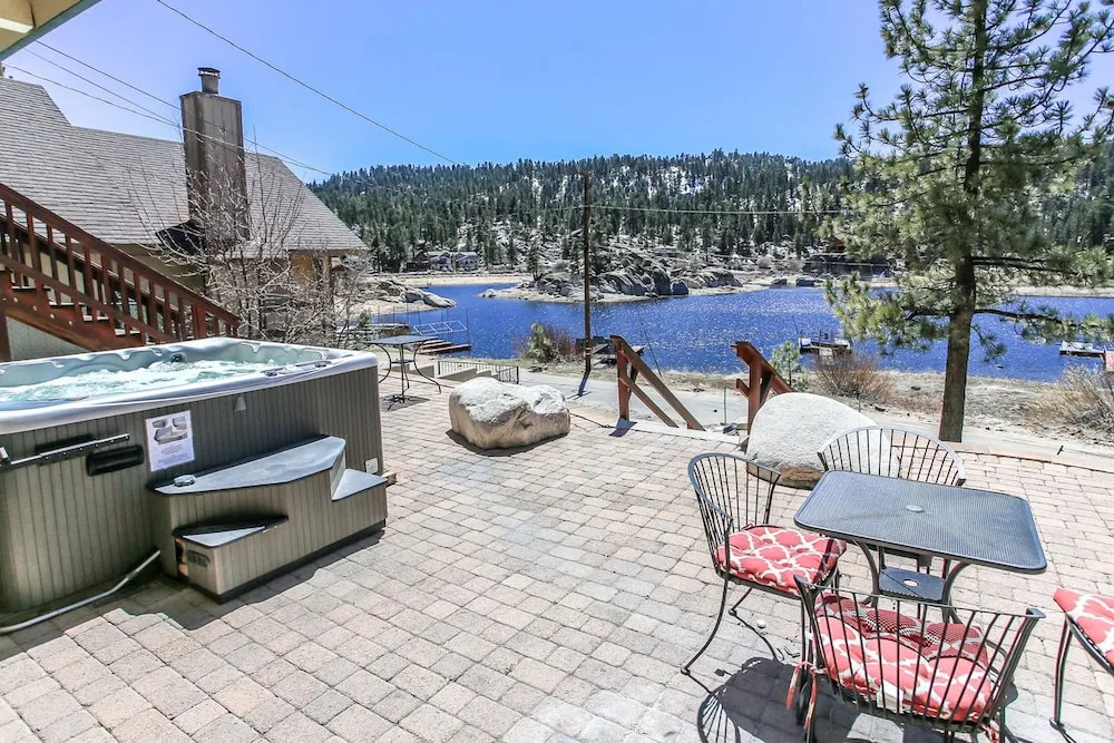 Stay Big Bear