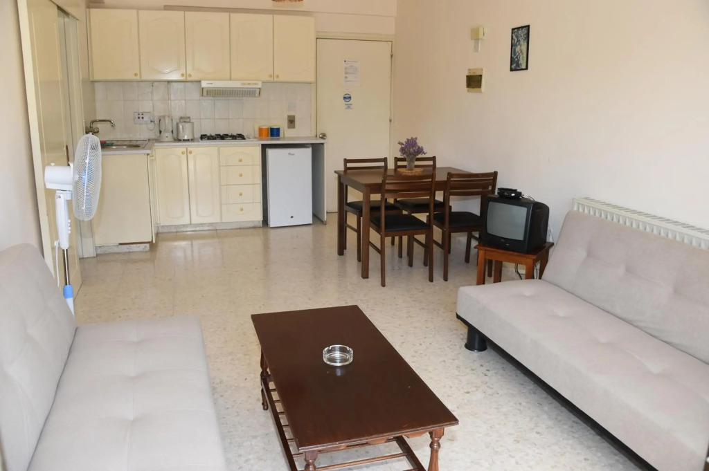 Odysseas & Eleni Hotel Apartments