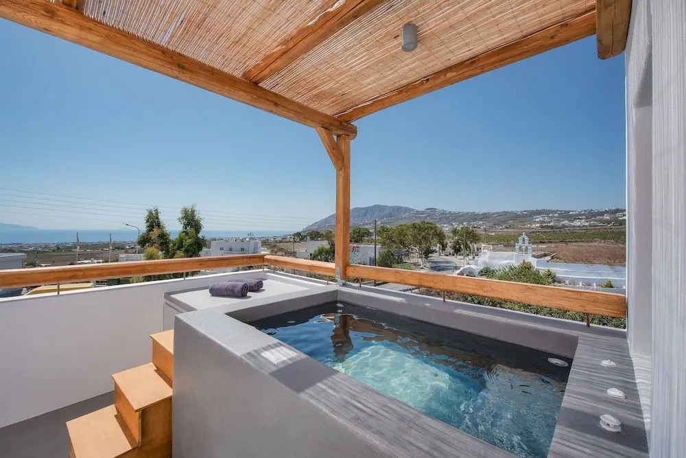 June Twenty Suites