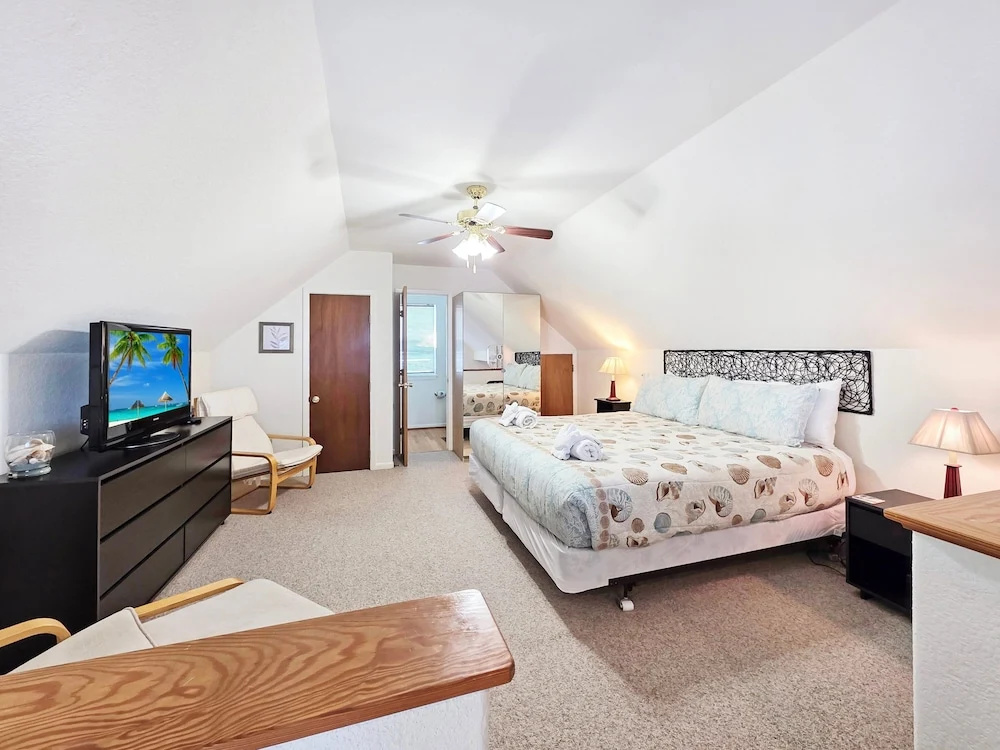 Beachy Keen 3 Bedroom Home