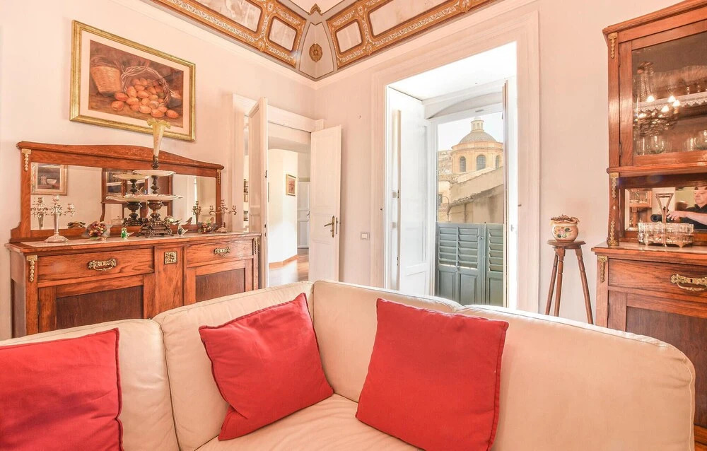 Nice Home in Modica With 3 Bedrooms and Wifi