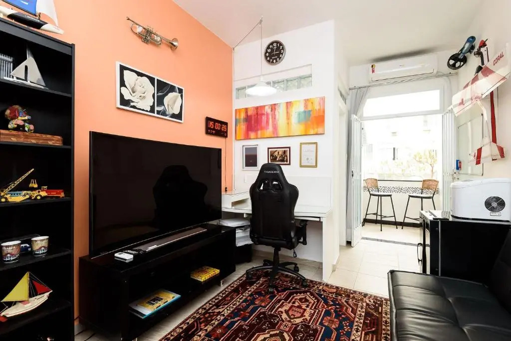 Pineapples JN505 - Charmoso apartamento com ótima localização