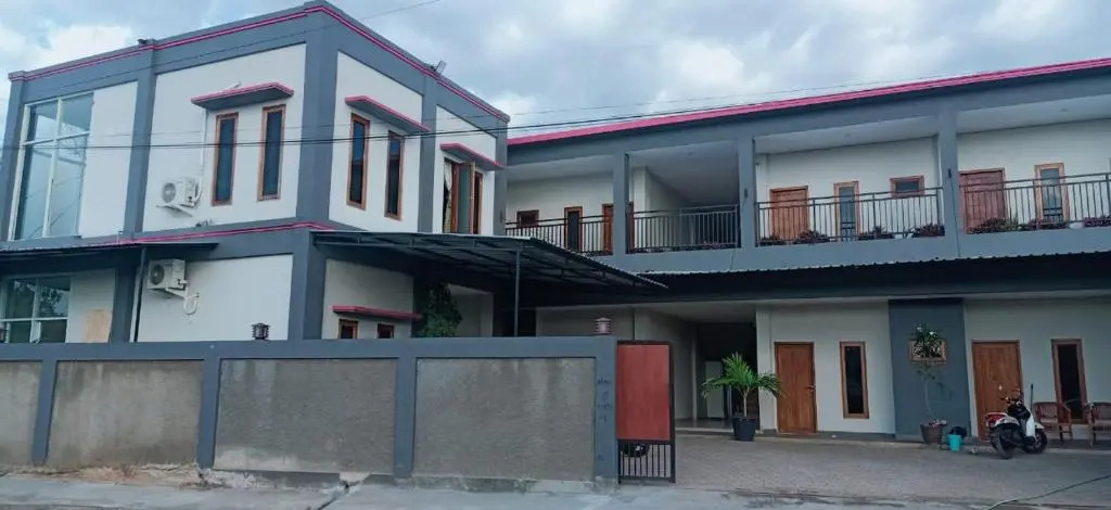 Lembunai Home Stay