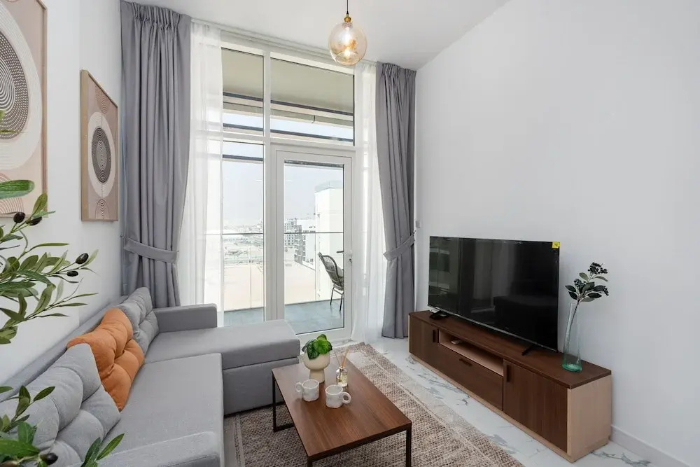 Urban 1BR in Masdar City w Pool View Balcony
